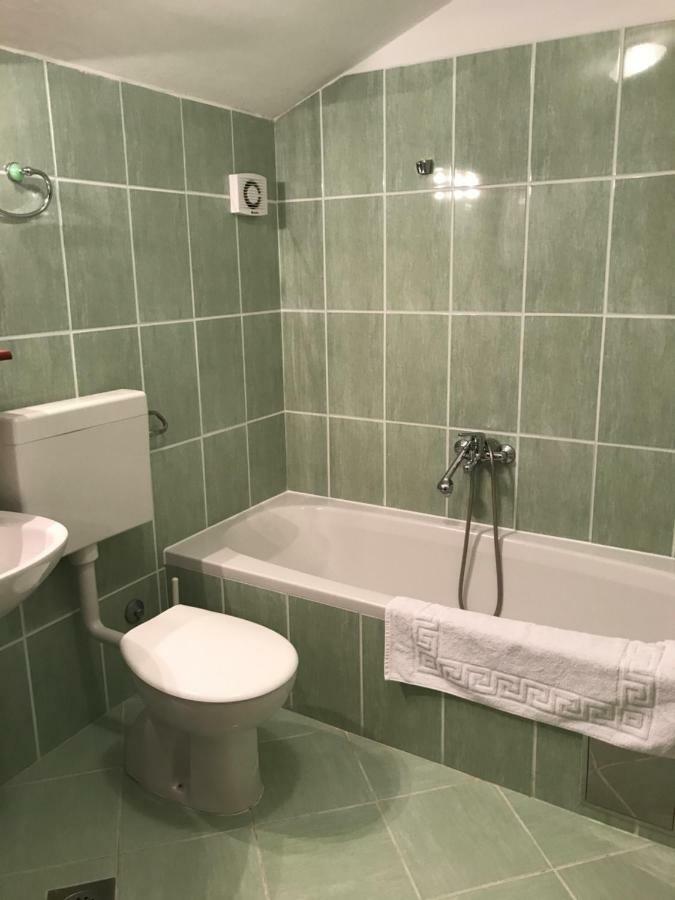 Apartment Pulic Rab Town Kültér fotó